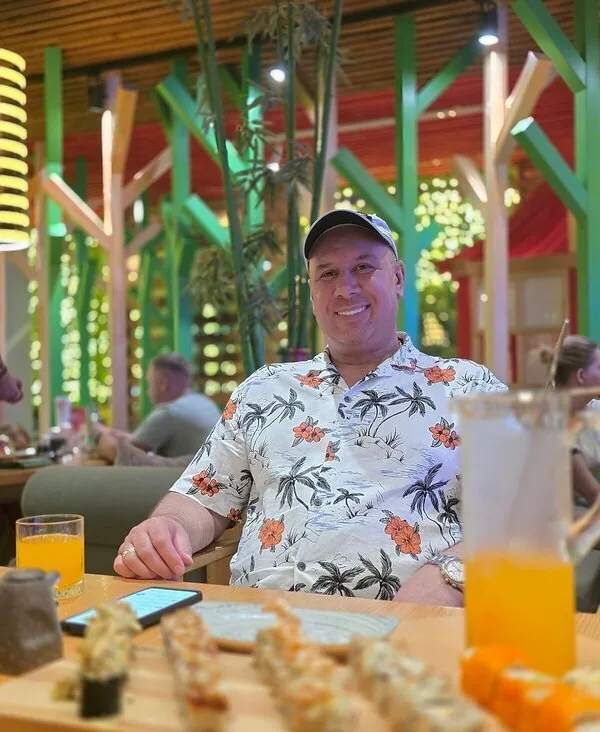 Толик