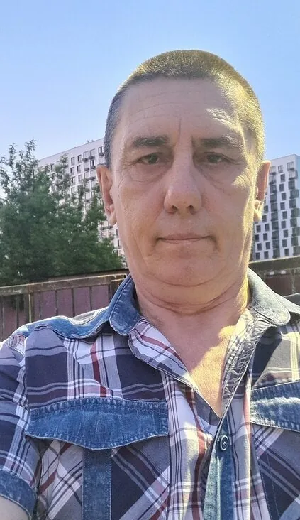 Лёня