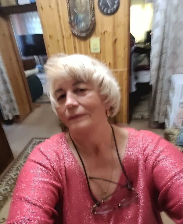Полина