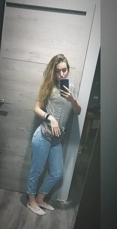 Катя