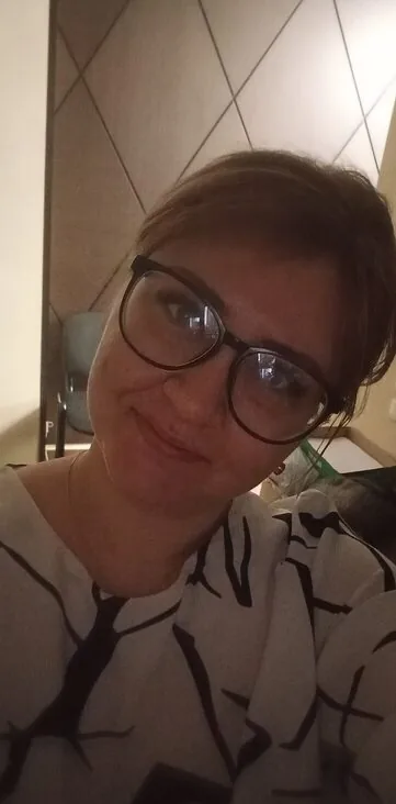 Полина