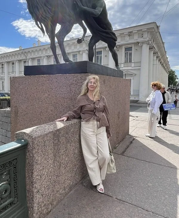 Ева