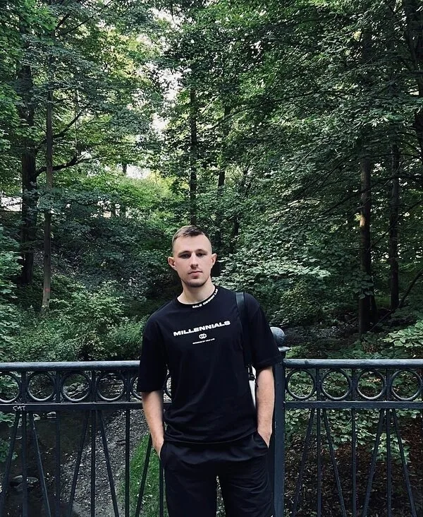Толик