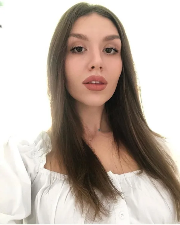 Юля