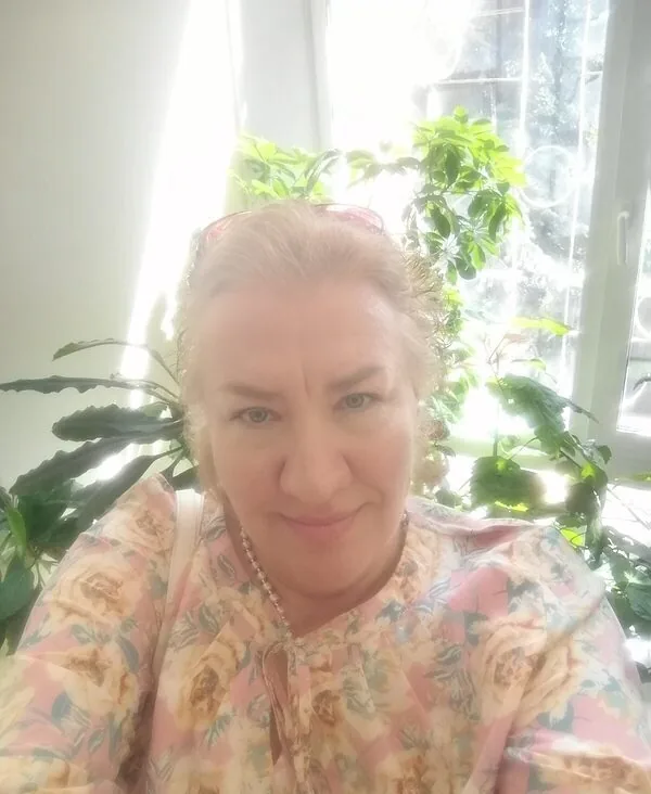 Таня
