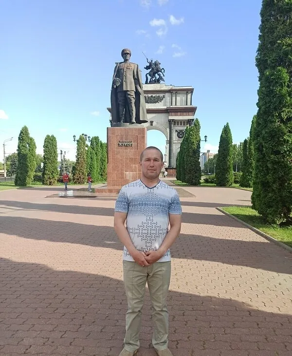 Лёня