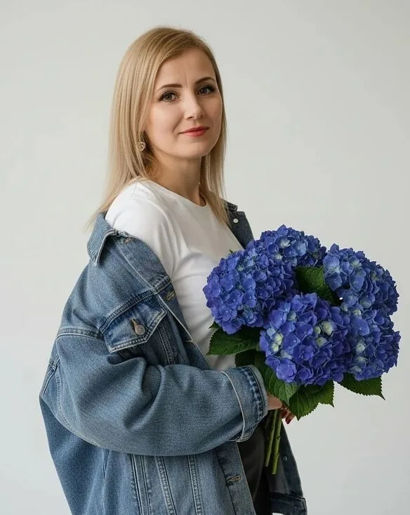 Полина